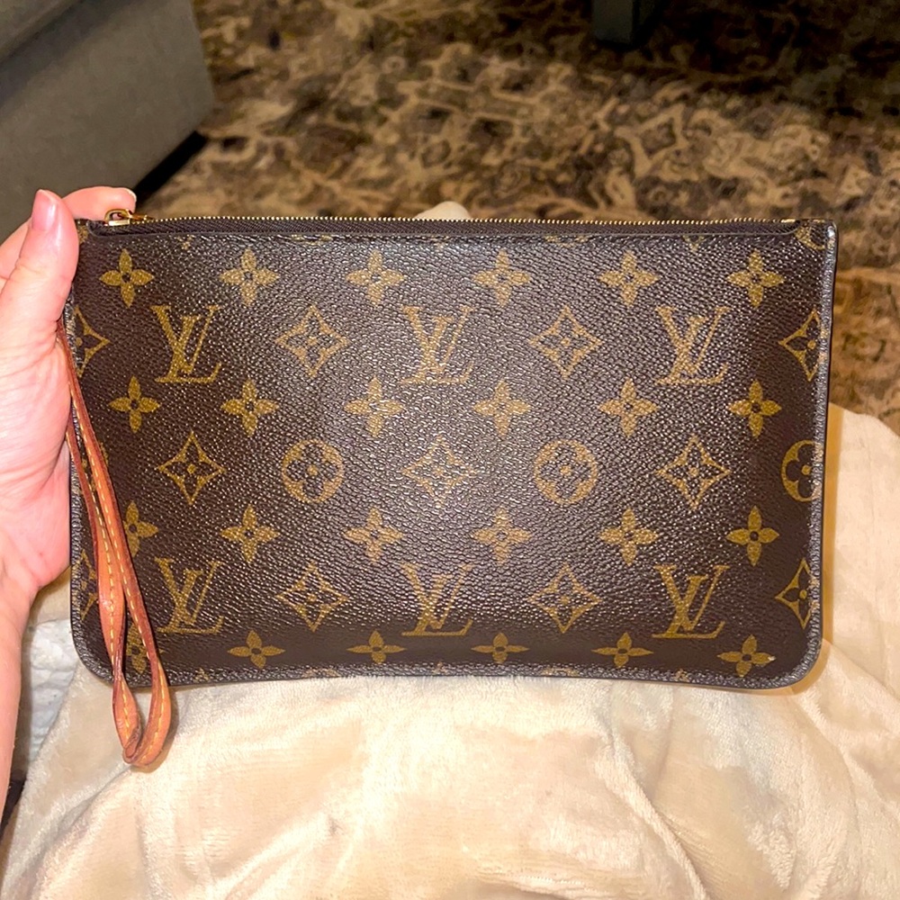 Louis Vuitton wristlet gently used